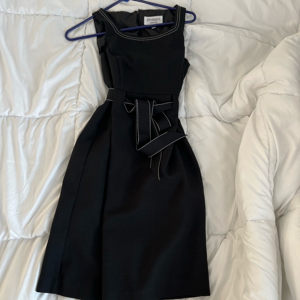Classic Little Black Sleeveless Sheath Midi Dress Old Hollywood Audrey Hepburn